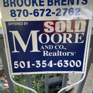 Photo of Brooke Brents - Moore and Co