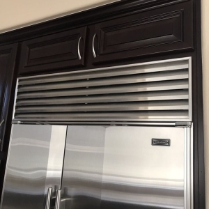 Photo of Moulding & Cabinet