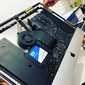 Photo of Smart Fix iPhone and Computer Repair