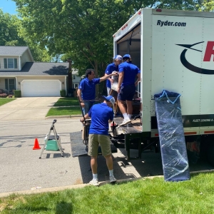 Photo of Move Out Men