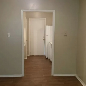 Photo of Colonial Parc Apartments