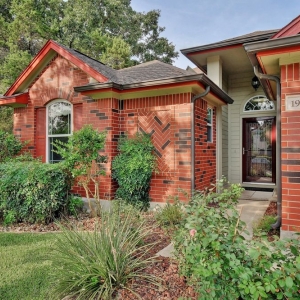 Austin Outlaw Realty