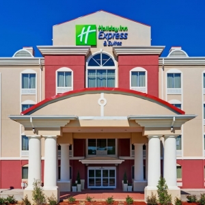 Photo of Holiday Inn Express & Suites Byram