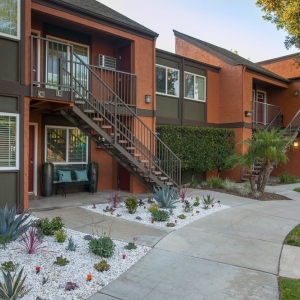 Photo of Highland Pinetree Apartments