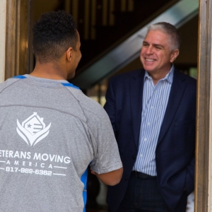Photo of Veterans Moving America