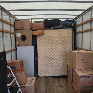 Photo of Family Movers 615