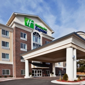 Photo of Holiday Inn Express & Suites Statesville