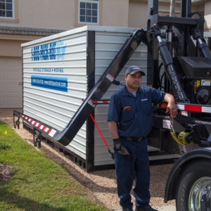 Photo of 1-800-PACK-RAT