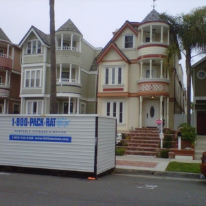 Photo of 1-800-PACK-RAT