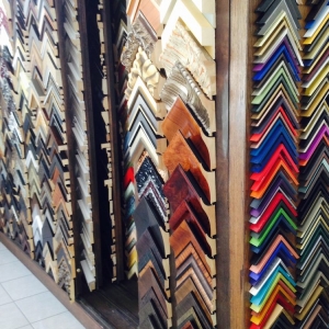 Photo of B & H Frames & Window Treatment
