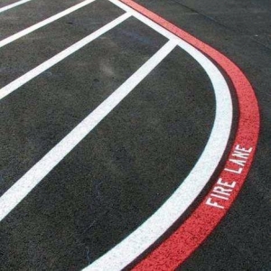 Photo of CW Pressure Wash and Parking Lot Striping