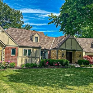 Photo of HT Roofing & Construction