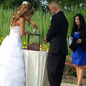 Photo of Christine The Officiant