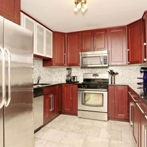 Photo of Rajshree Banerjee - Weichert Realtors