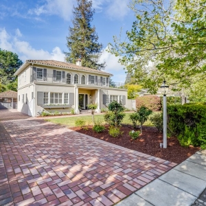 Photo of Laura Bertolacci, Broker - Sereno