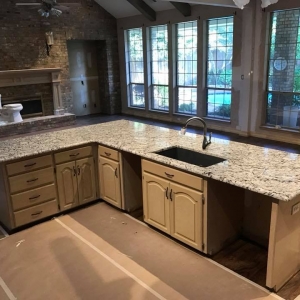 Lewisville Granite-Zone