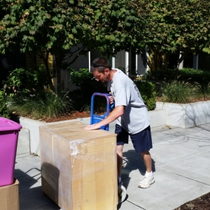 Salem J & E Moving