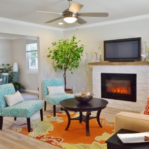 Photo of Terri Baker - Berkshire Hathaway Towne Realty