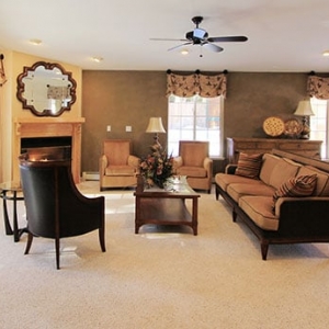 Brentwood Elegant Traditions