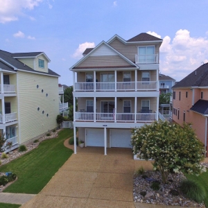 Photo of Paula G Powell - Chandler Realty