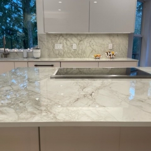 Estacada Galloni Granite