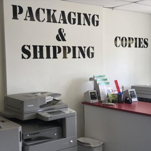 Photo of Lake Forest Pack & Ship
