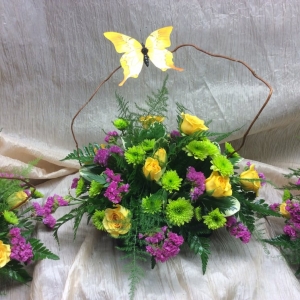 Photo of Simple Elegance Flowers and Balloons