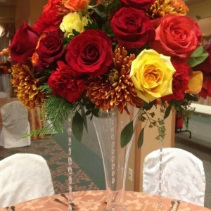 Photo of Simple Elegance Flowers and Balloons