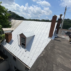 Photo of L.M. Roofing