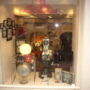 Photo of La Distribuidora