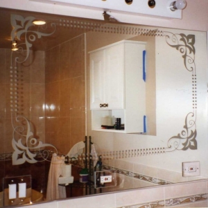 Photo of Ashland Glass & Mirror Design