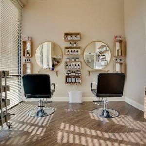 Photo of Rogers Premier Salon West Jordan