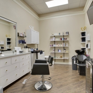 Photo of Rogers Premier Salon West Jordan