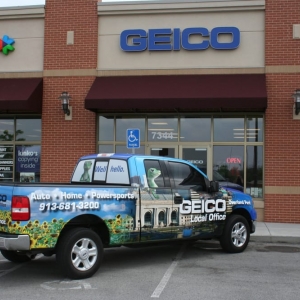 Photo of GEICO Insurance Agent