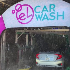 Photo of El Car Wash - West Hialeah
