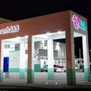 Photo of El Car Wash - West Hialeah