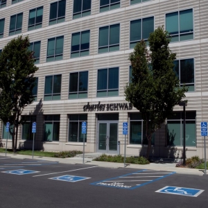 Photo of Charles Schwab
