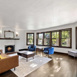 Photo of Lisa Zeller O'Malley - Coldwell Banker Realty