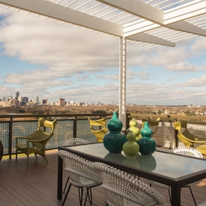 Photo of Azul Lakeshore Apartments