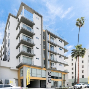Los Angeles Kenmore Apartments