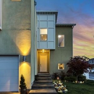 Photo of Melanie Tomsic - Wise Choice Real Estate