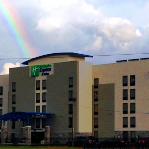 Photo of Holiday Inn Express & Suites Jackson Downtown - Coliseum