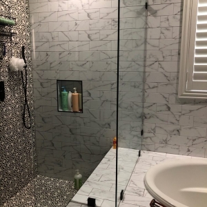 Photo of Glass and Mirror Shoppe