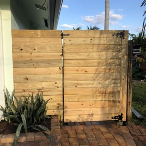 Photo of Zofe Fence