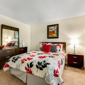 Photo of Southgate Manor Apartments