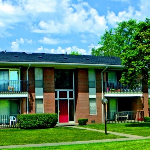 Photo of Kings Pointe Apartments