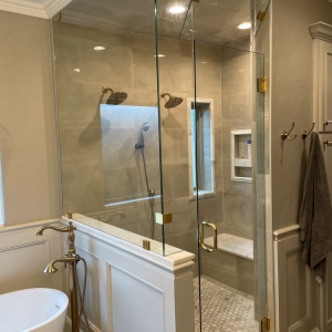 Photo of Denison Glass & Mirror