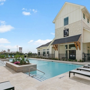 Photo of 35 West at Champions Circle