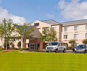 Photo of Fairfield Inn & Suites Jackson Airport