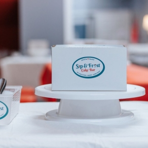 Photo of Sip and Frost Cake Bar
